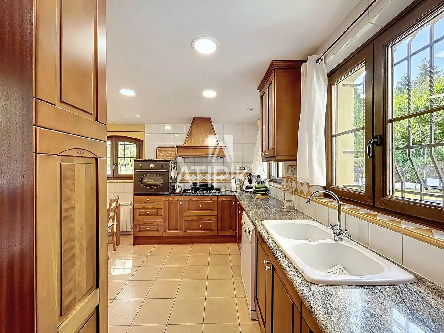 Cocina de Finca rústica en venta en Vallgorguina con Calefacción, Parquet y Trastero