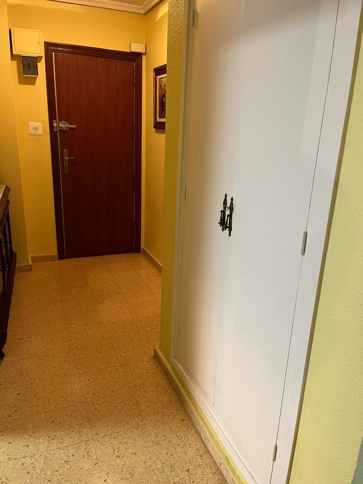 Flat for sale in  Valencia Capital