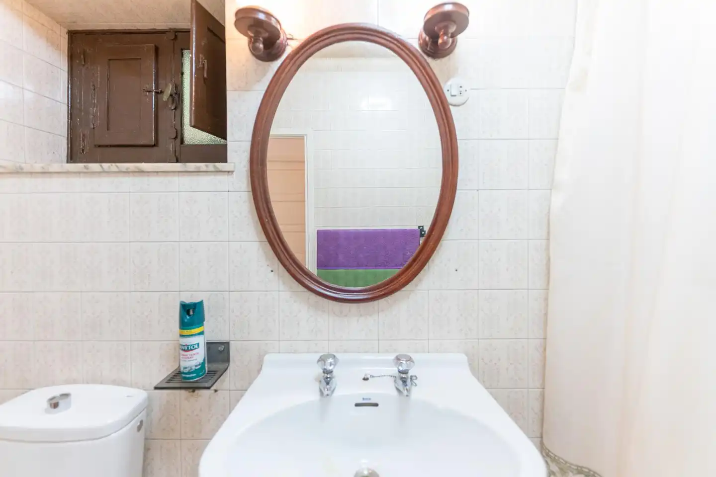 Baño de Casa adosada en venta en Somiedo con Calefacción, Jardín privado y Terraza
