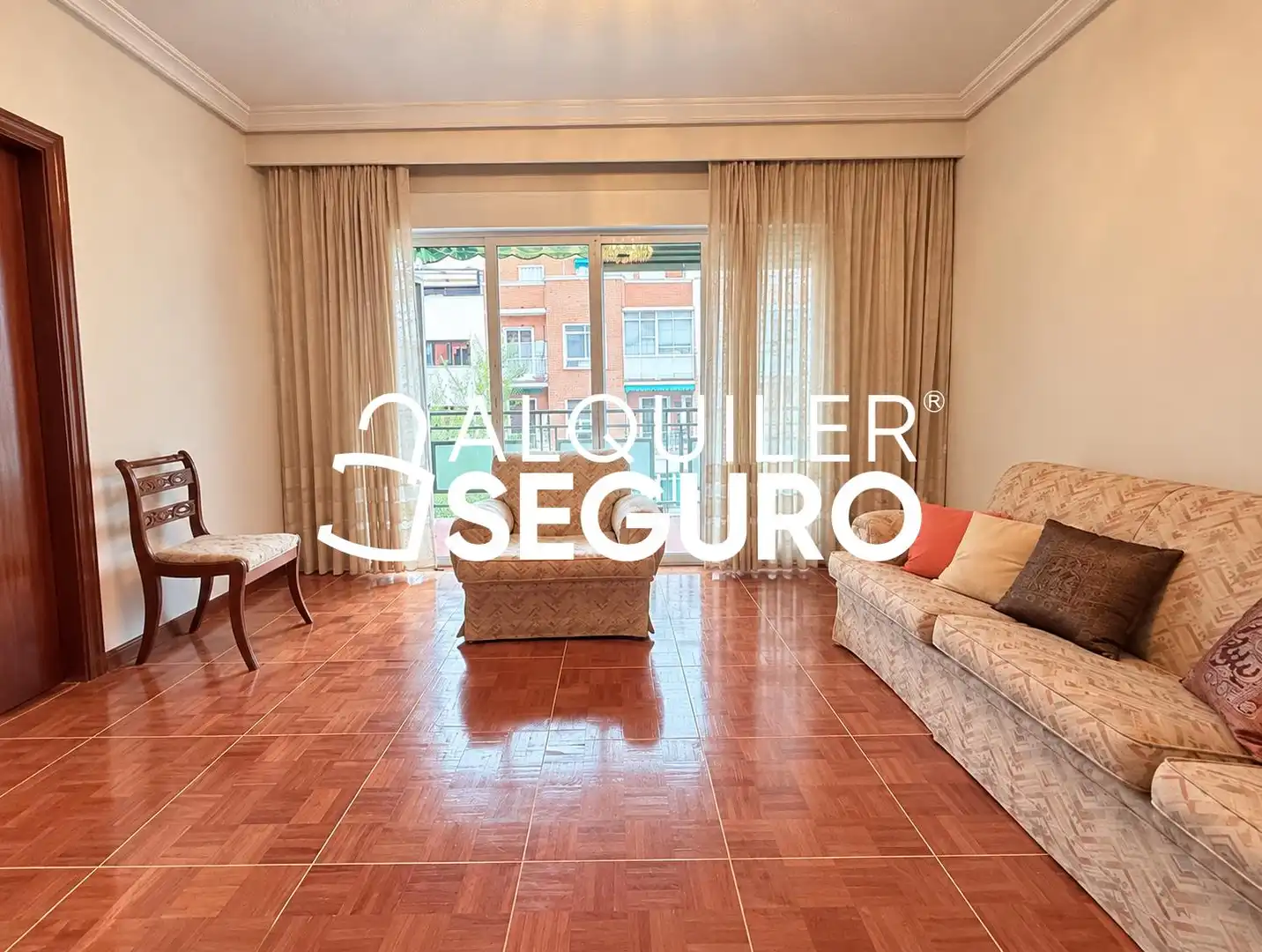 Sala de estar de Piso de alquiler en Chamberí