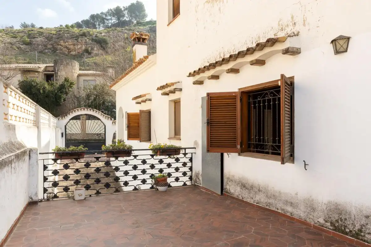 Finca rústica en venta en Av. de les Alcuses, Mogente / Moixent