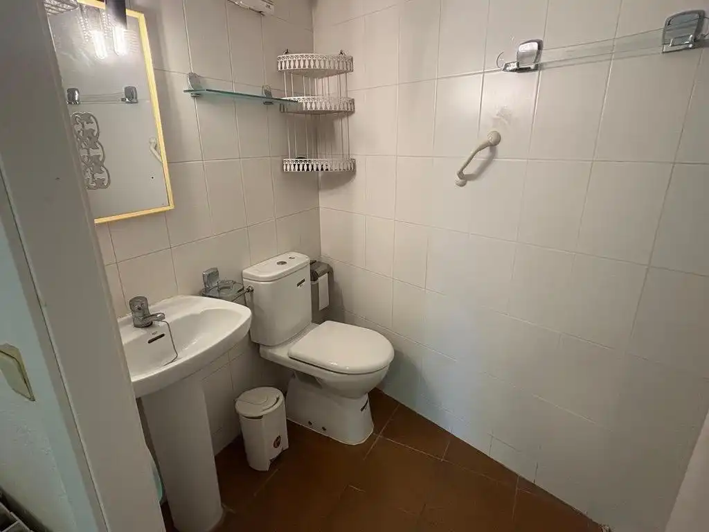Bathroom of Houses for sale in Premià de Dalt, Barcelona