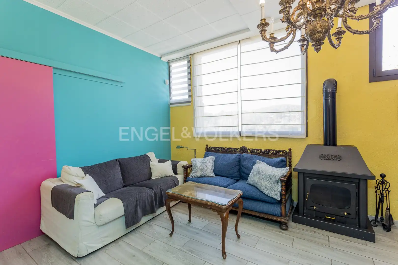 Sala de estar de Finca rústica en venta en Sant Quintí de Mediona con Calefacción, Jardín privado y Trastero