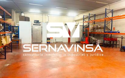 Nau industrial en venda en Sant Esteve Sesrovires amb Alarma