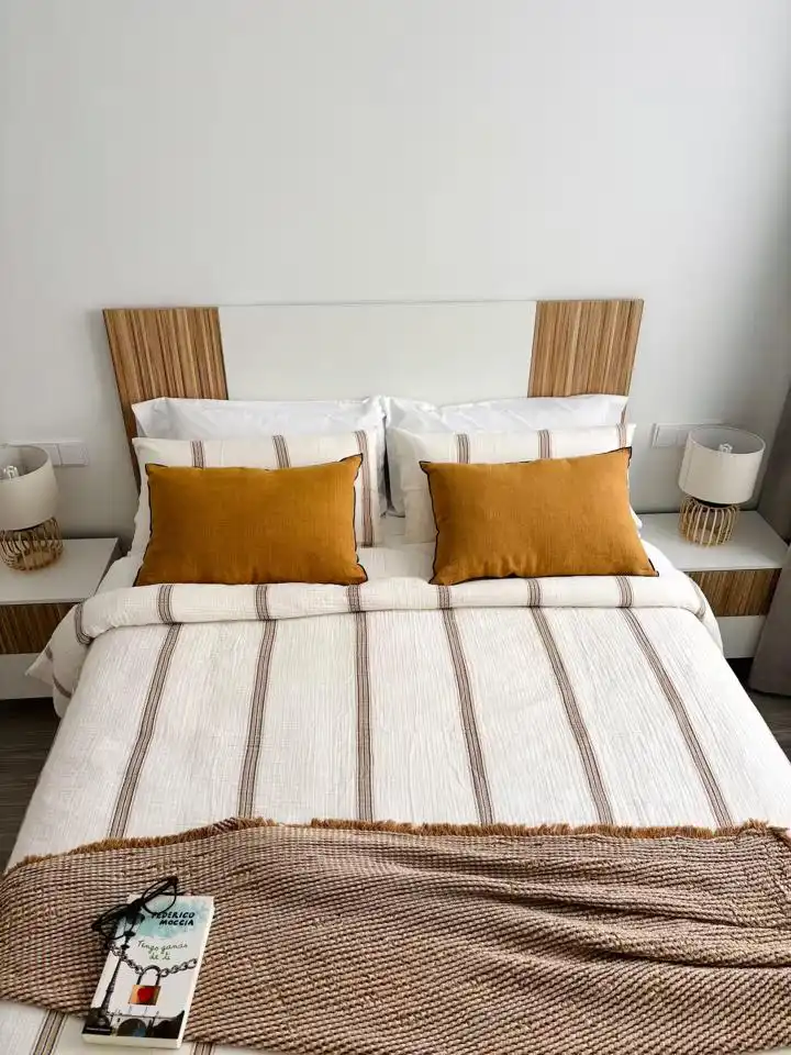 Bedroom of Flat for rent in Leganés  with Air Conditioner, Furnished and Internet