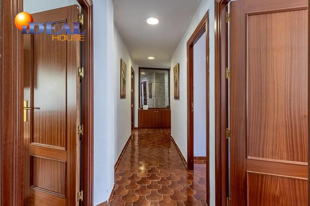 Flat with terrace for sale in Calle SAN ANTON 33, imagen 11