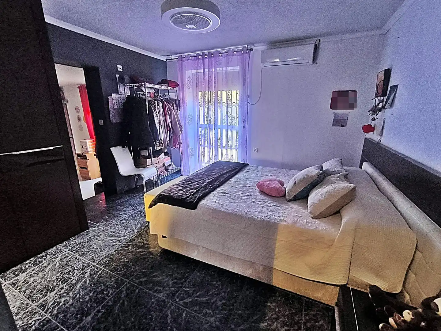 Dormitori de Casa o xalet en venda en Córdoba amb Aire condicionat, Calefacció i Terrassa