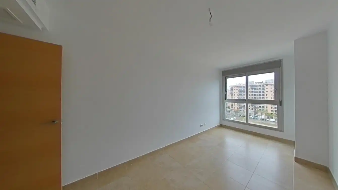 Habitación de Piso en venta en Alicante / Alacant con Aire acondicionado, Calefacción y Piscina