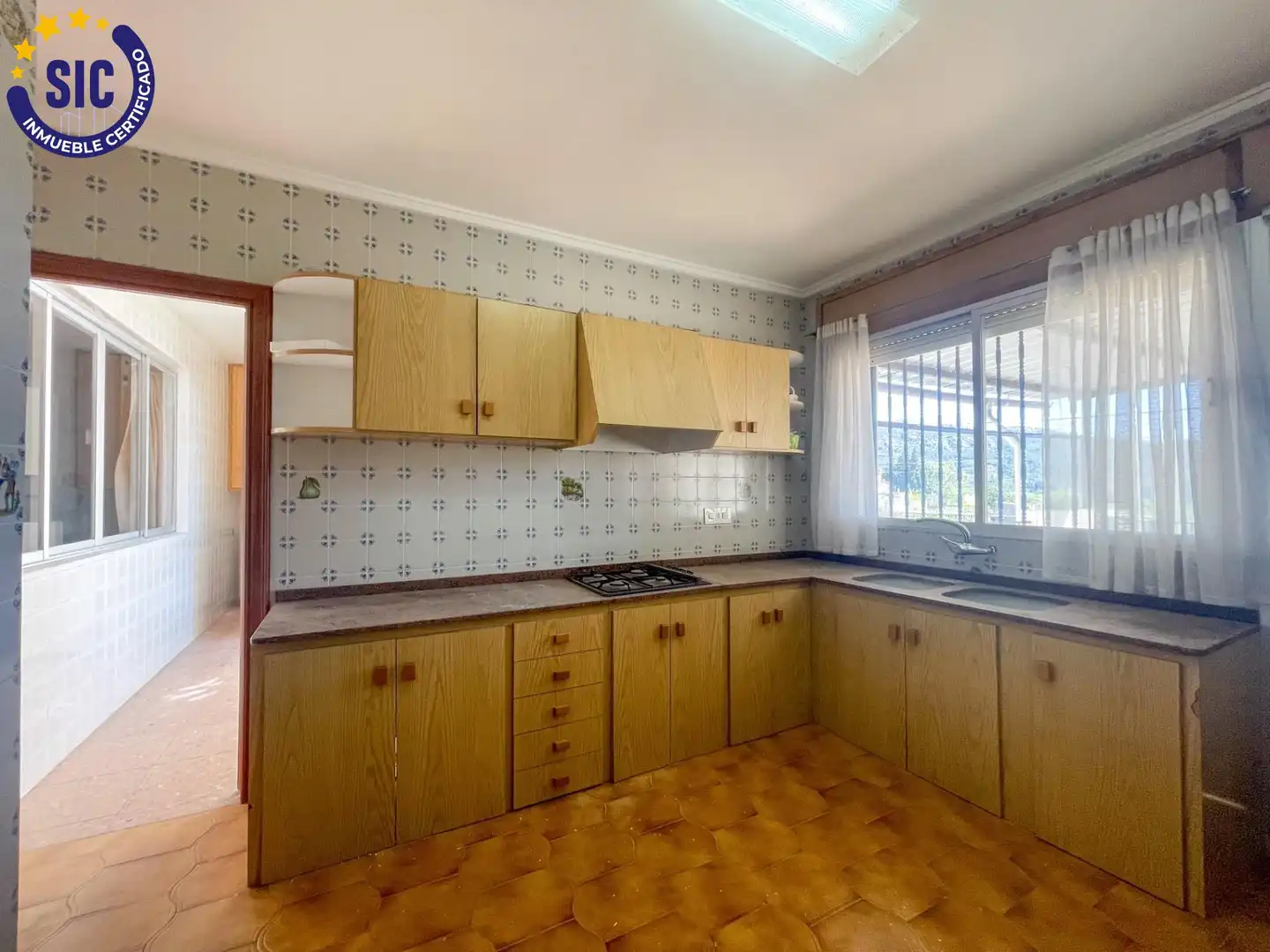 Küche von Maisonette zum Verkauf in Chera mit Heizung, Privatgarten und Balkon