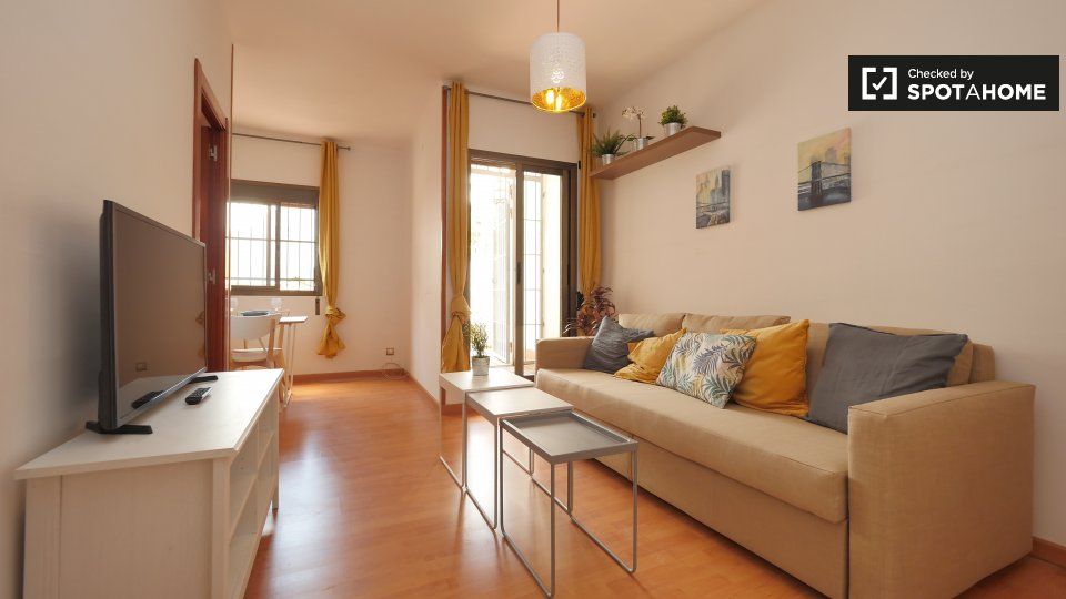 Living room of Flat to rent in L'Hospitalet de Llobregat  with Air Conditioner, Heating and Furnished