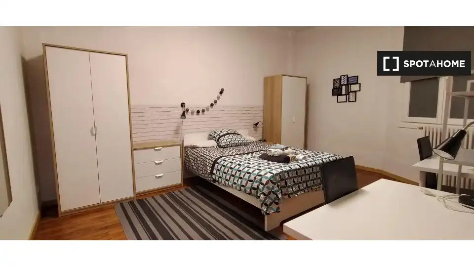 Habitació a Alhóndiga