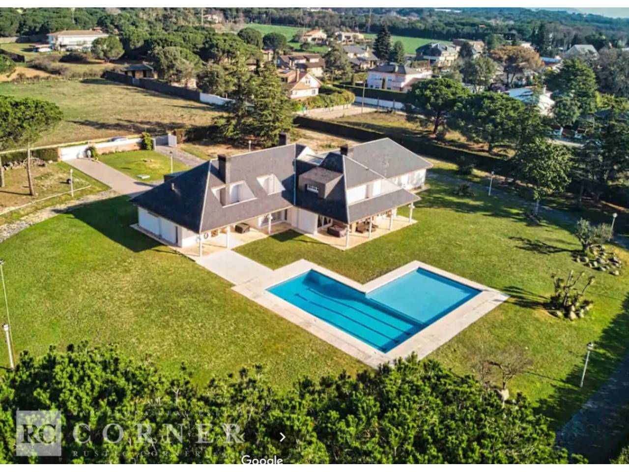 Vista exterior de Casa o xalet en venda en Sant Pere de Vilamajor amb Aire condicionat, Jardí privat i Piscina