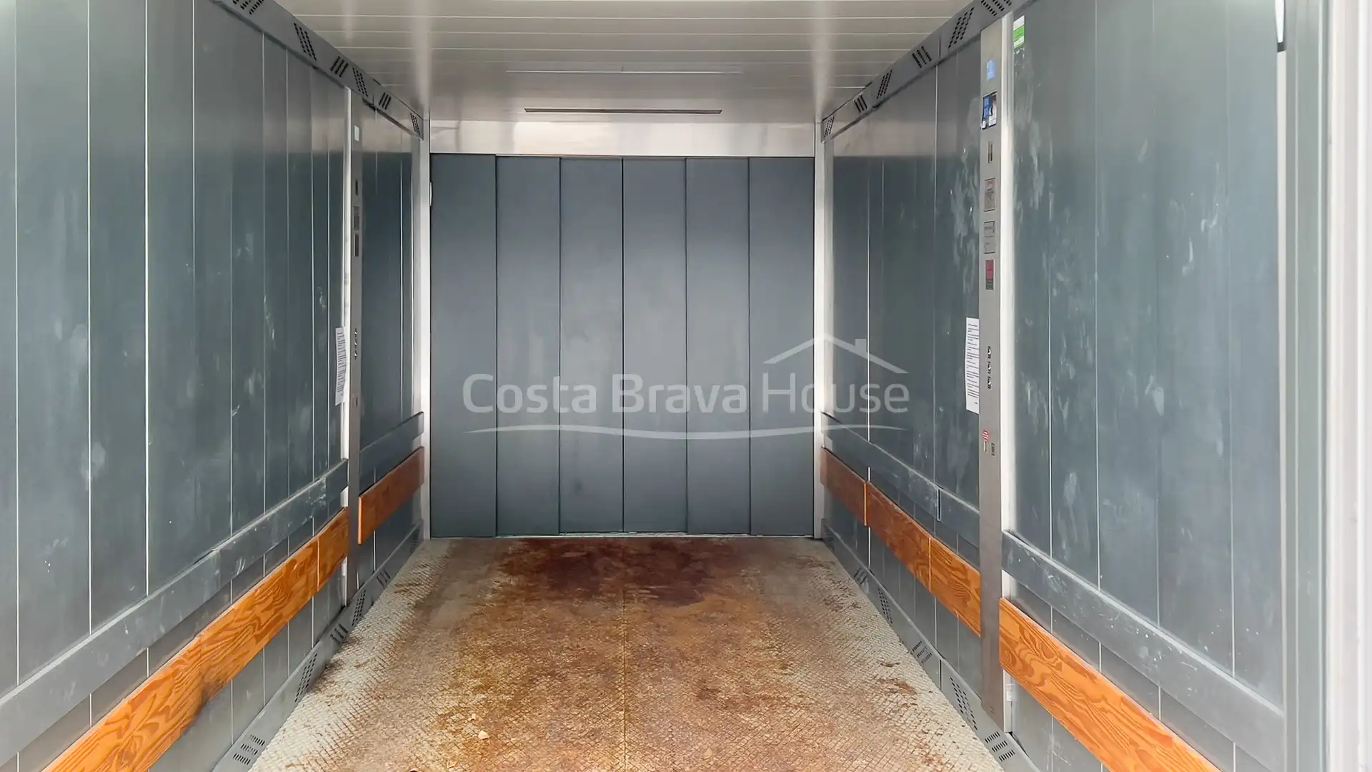 Garatge en venda a Carrer de Santa Maria, 7, Tamariu
