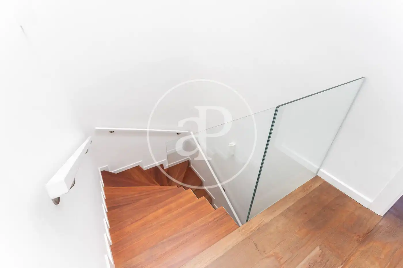 Detached homes for rent in Barcelona  with Air Conditioner, Heating and Private garden