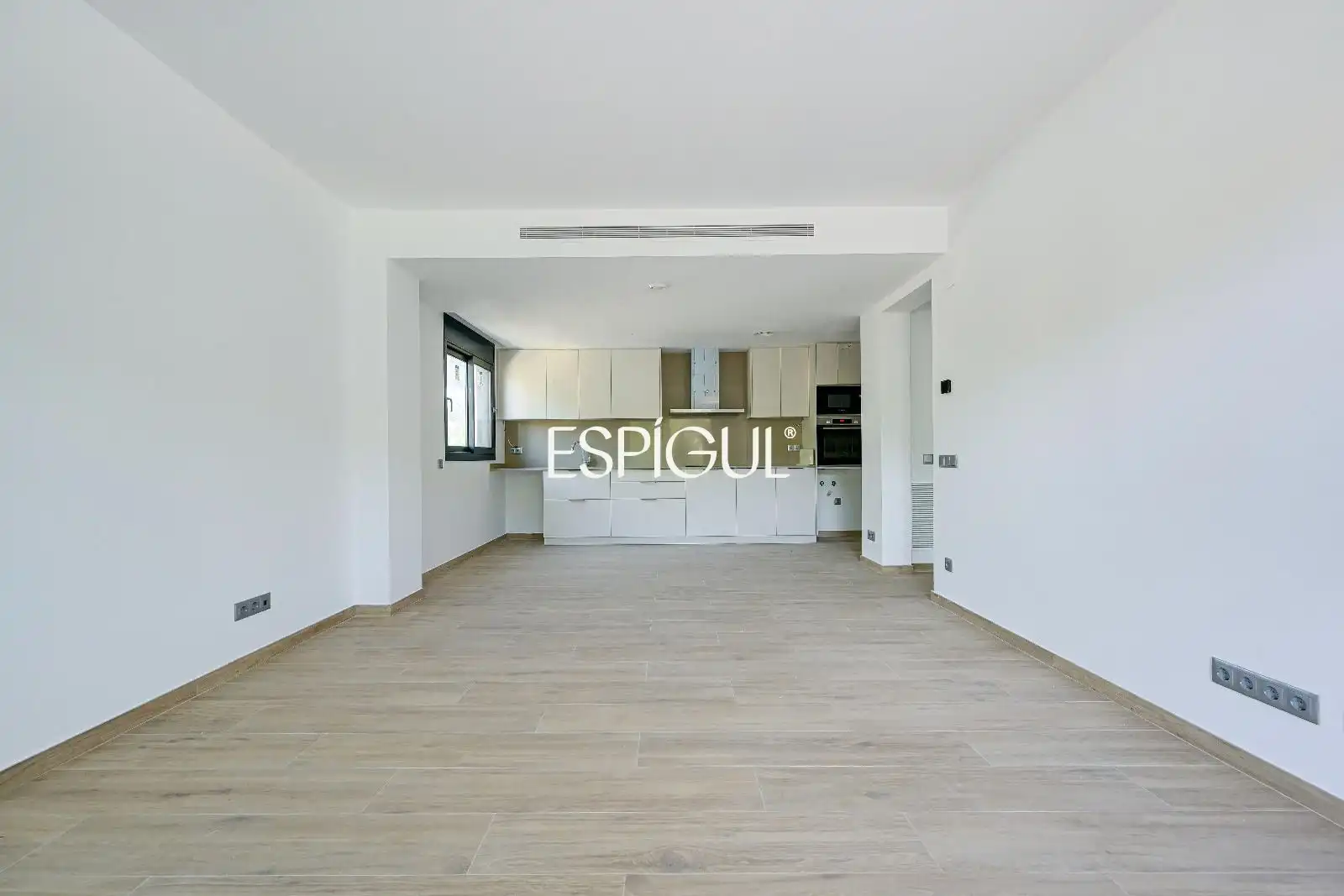 Küche von Wohnung zum Verkauf in Pals mit Klimaanlage, Heizung und Terrasse