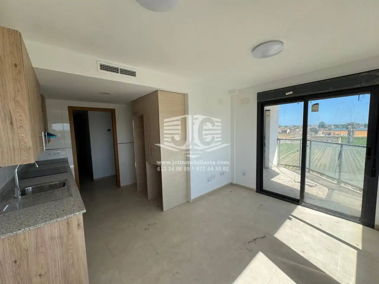 Bedroom of Flat for rent in L'Aldea  with Air Conditioner, Terrace and Storage room