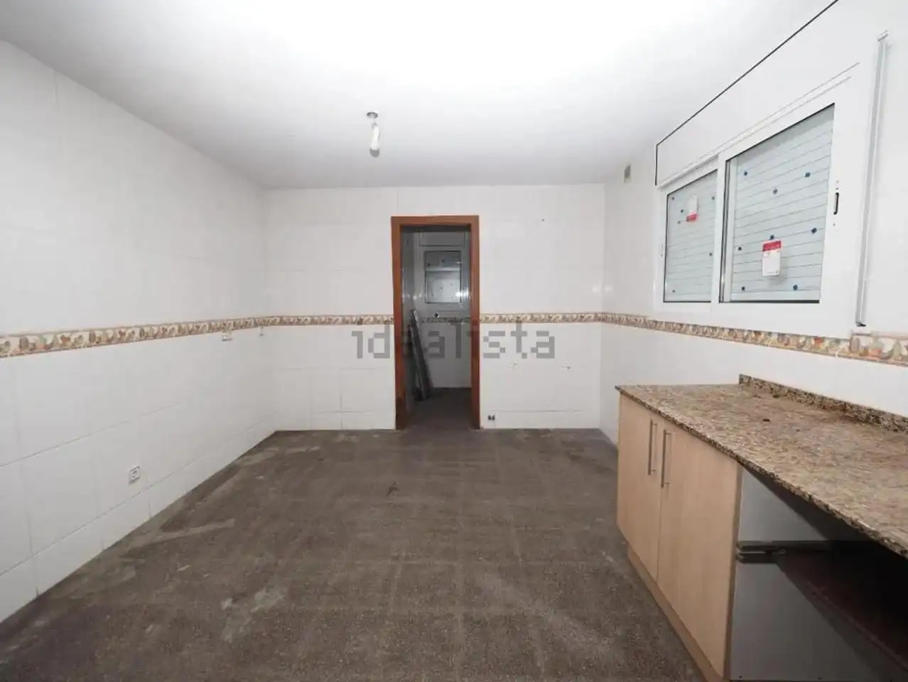 Cuina de Casa o xalet en venda en Cubelles amb Jardí privat i Terrassa