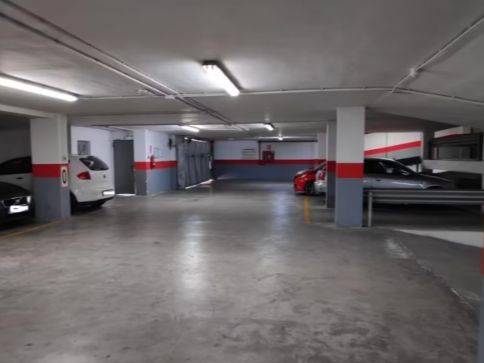 Garaje en Venta en Plaça del Marquès de Busianos, 5 en El Mercat