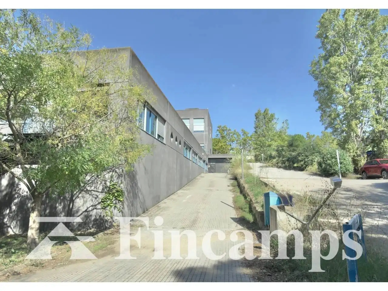 Fabrikhallen zur Miete in Cerdanyola del Vallès