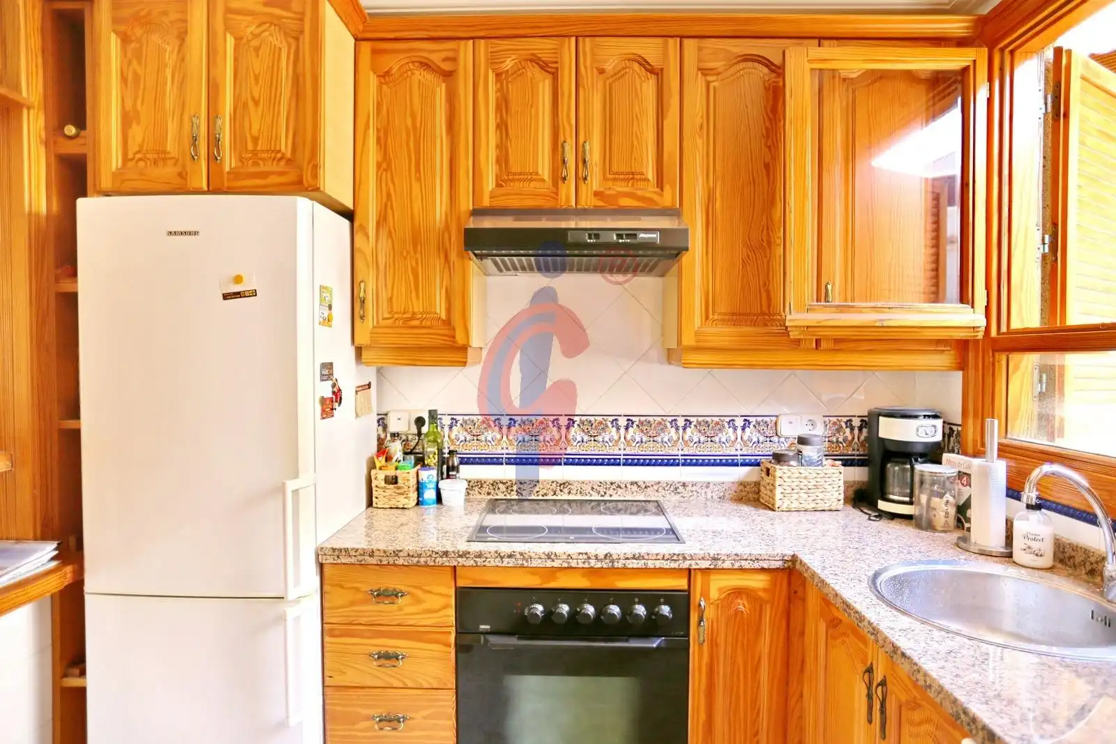 Kitchen of Detached homes for sale in Guardamar del Segura  with Air Conditioner, Heating and Terrace