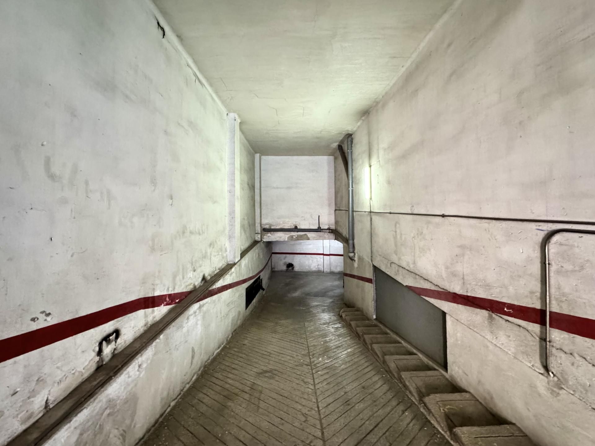 Garage for sale in d'Espronceda, 304, Navas