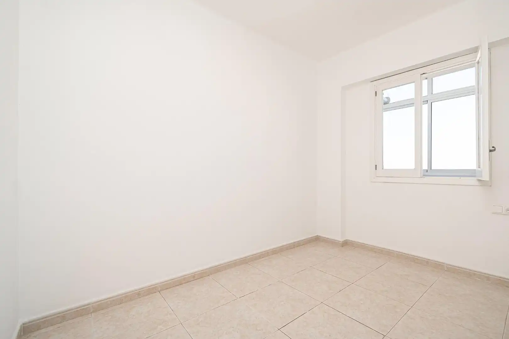 Flat with lift for sale in Nord, imagen 9