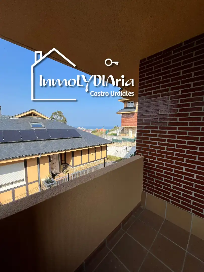 Balcony of Houses for sale in Castro-Urdiales  with Heating, Private garden and Terrace