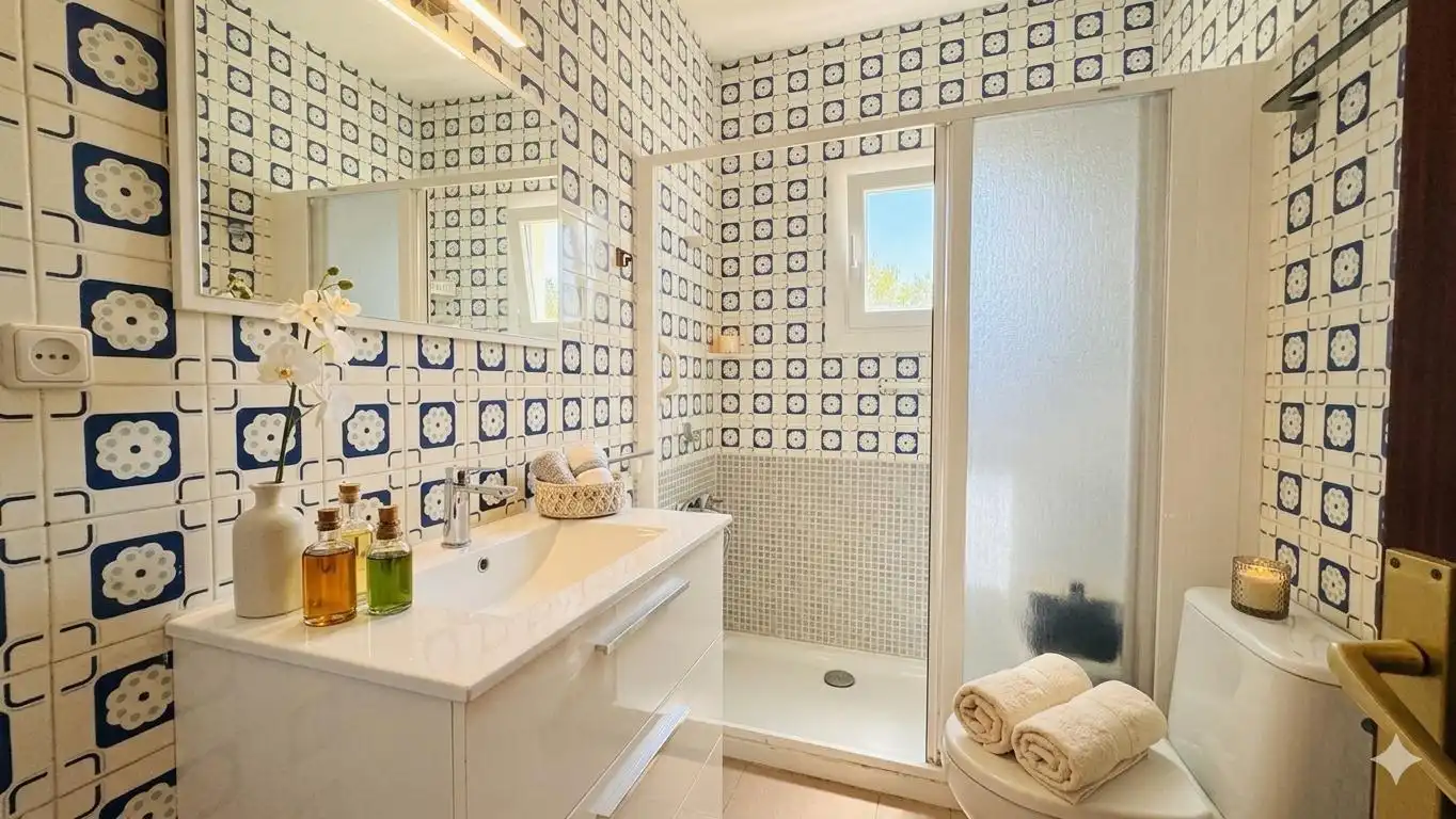 Bathroom of Flat for sale in Vilafranca del Penedès  with Heating, Balcony and Alarm