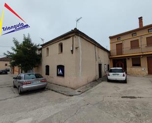 Vista exterior de Casa o xalet en venda en Lastras de Cuéllar