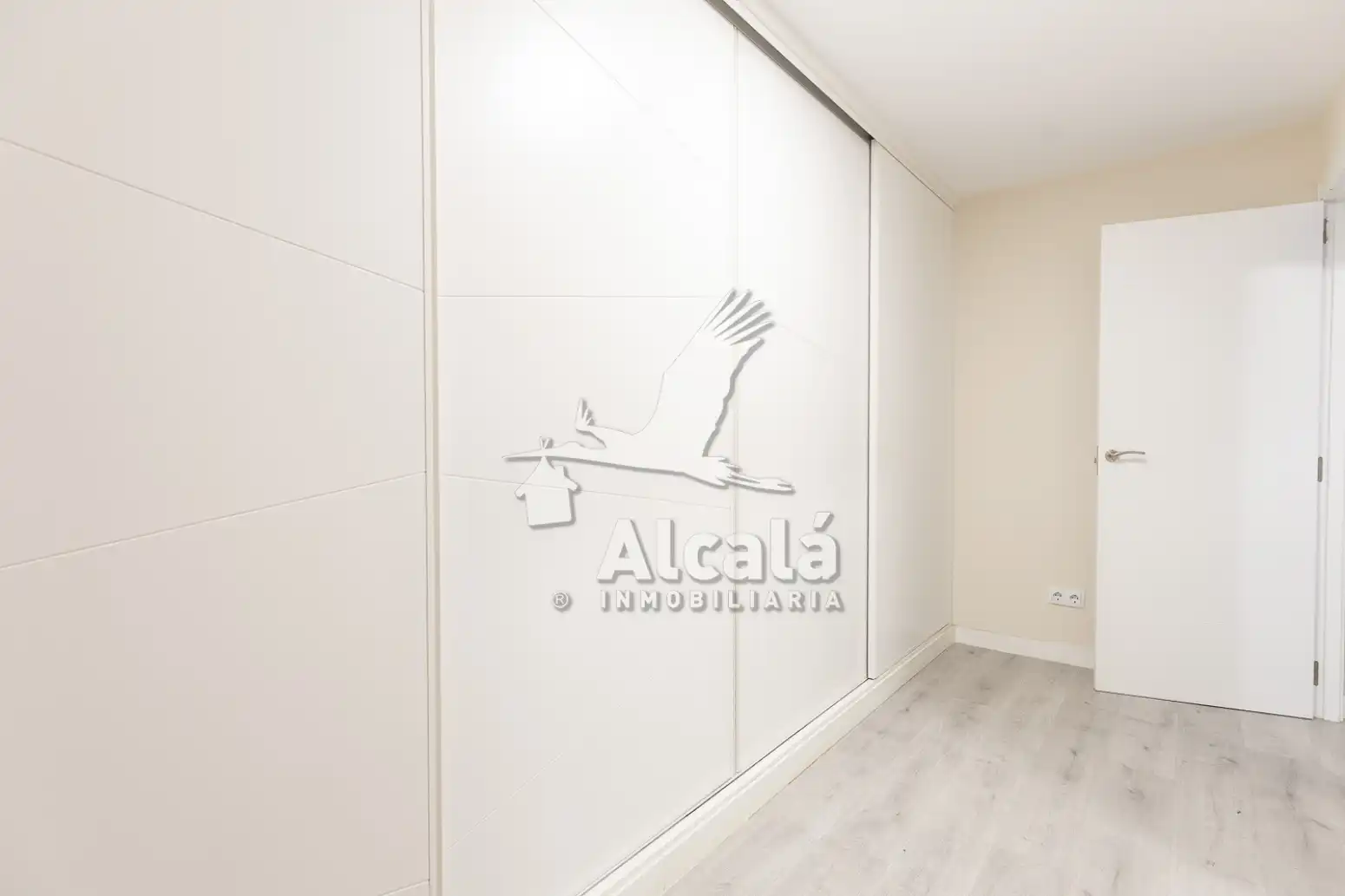 Habitación de Piso en venta en Alcalá de Henares con Aire acondicionado, Calefacción y Terraza
