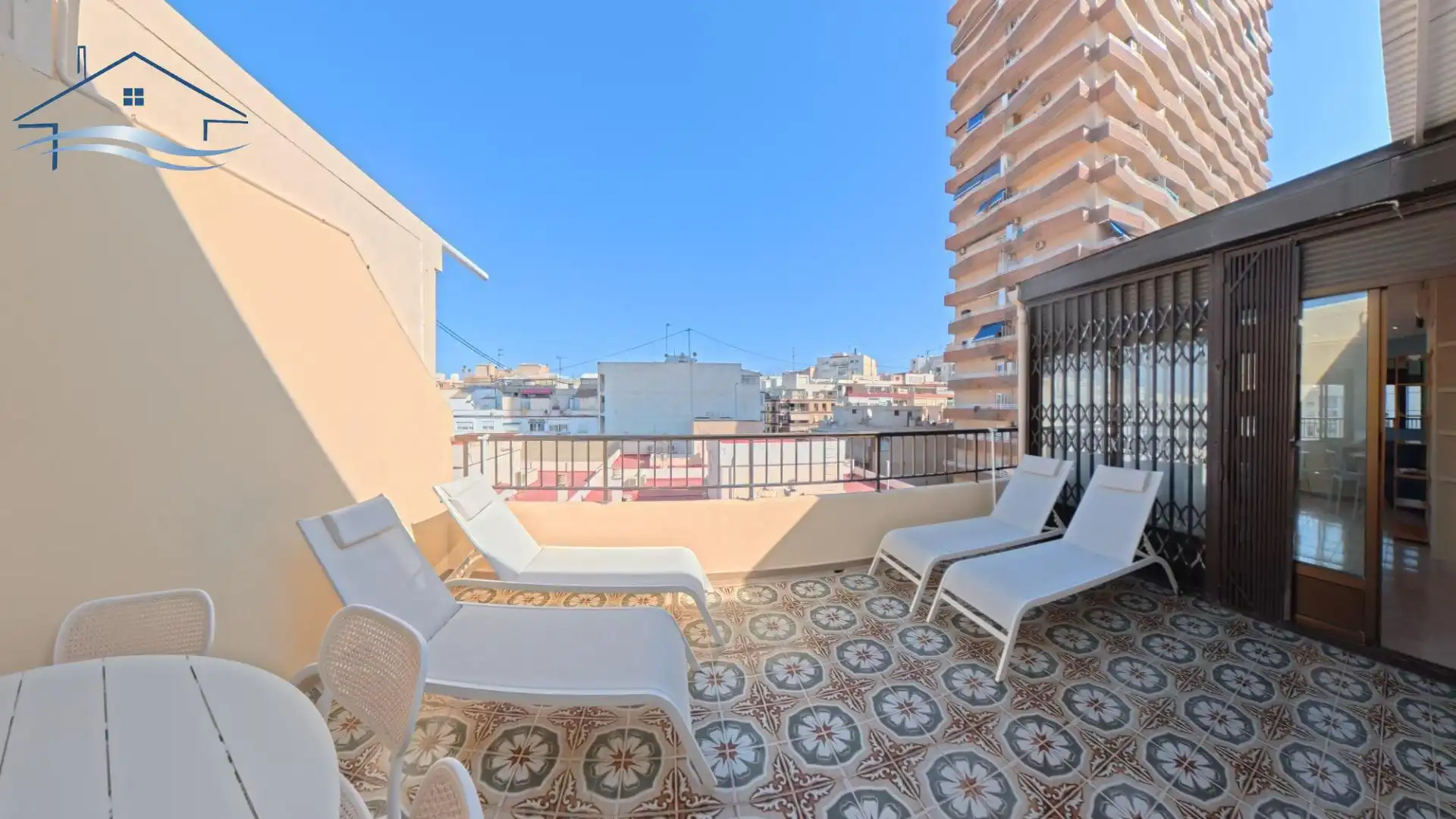 Terrassa de Àtic de lloguer en Alicante / Alacant amb Aire condicionat, Calefacció i Terrassa