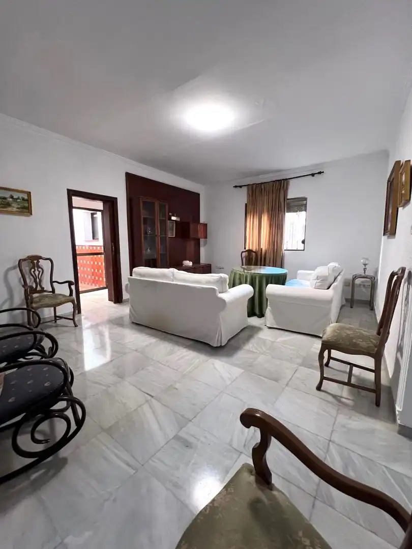 House with terrace for sale in Guillena pueblo, imagen 3