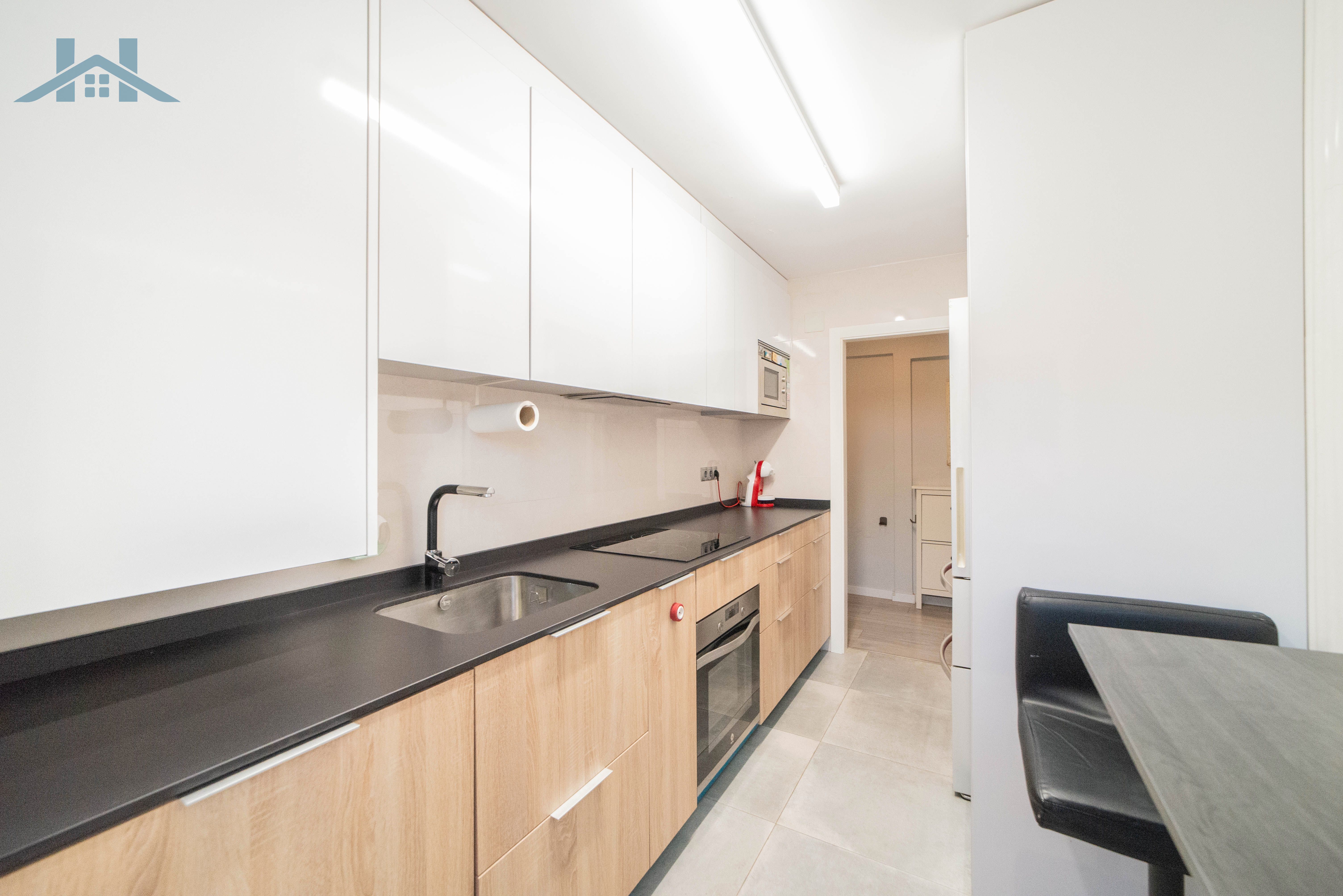 Cuina de Pis en venda en Sevilla la Nueva amb Aire condicionat, Calefacció i Terrassa