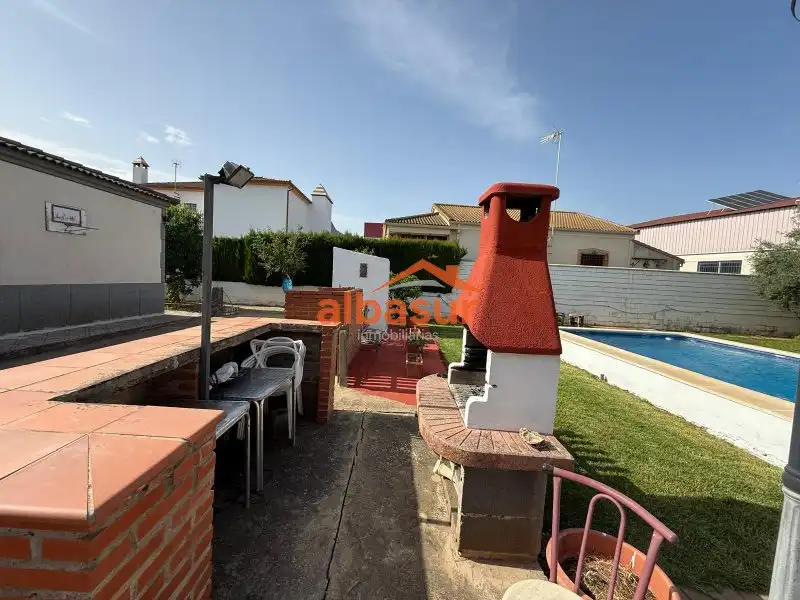 Villa avec piscine à vendre à Avenida Arcangel San Rafael, imagen 8