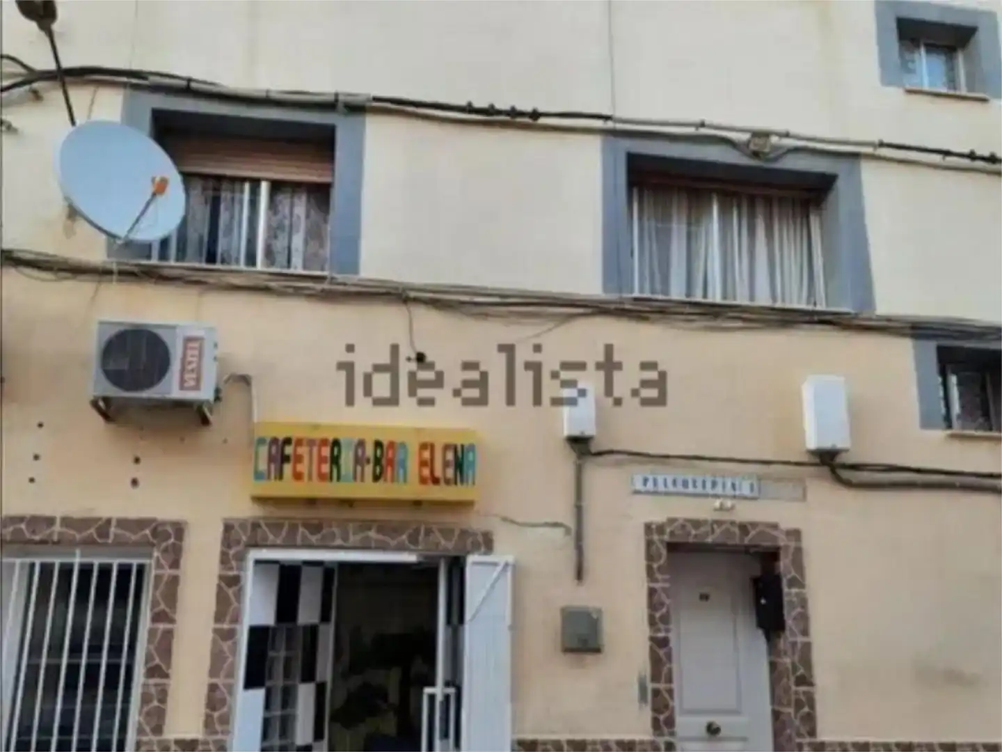 Außenansicht von Wohnung zum Verkauf in Ricla mit Klimaanlage, Möbliert und Waschmaschine
