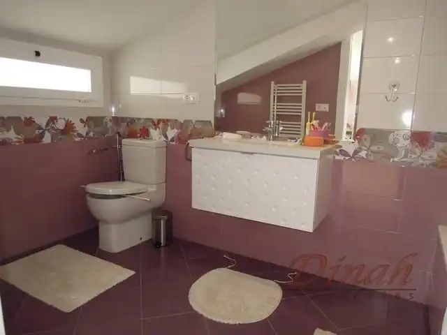 Badezimmer von Dachboden zum Verkauf in Altea mit Klimaanlage, Heizung und Terrasse