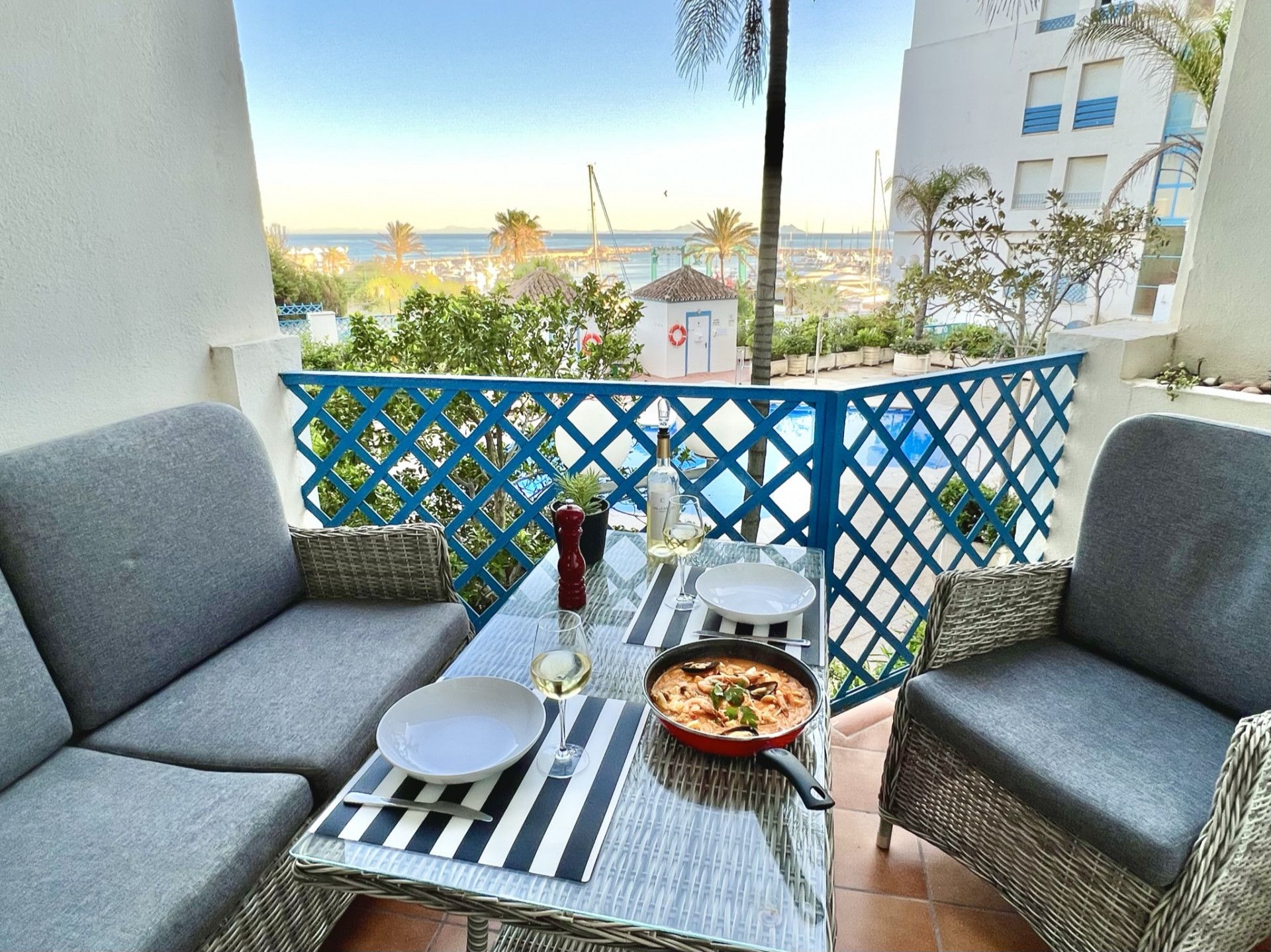 Terrace of Apartment for sale in Estepona  with Air Conditioner, Terrace and Swimming Pool