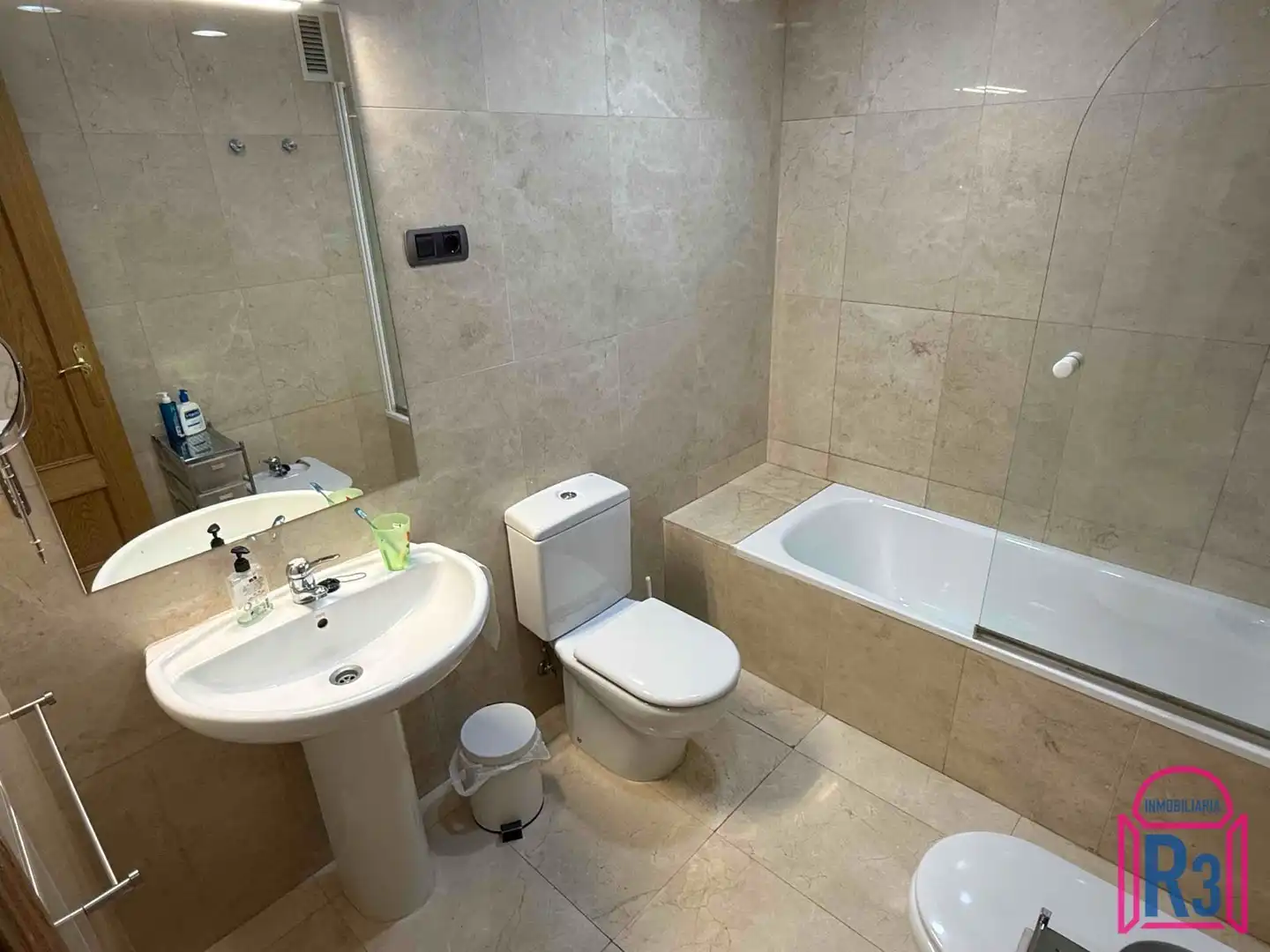 Flat for rent in Los Cubos, San Mamés - La Palomera