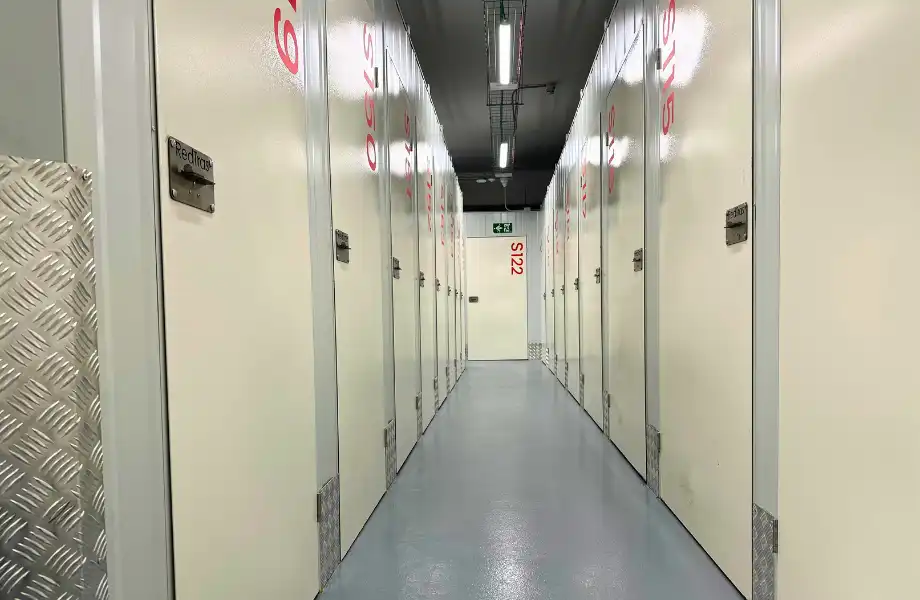 Trastero de alquiler en Madrid con Alarma