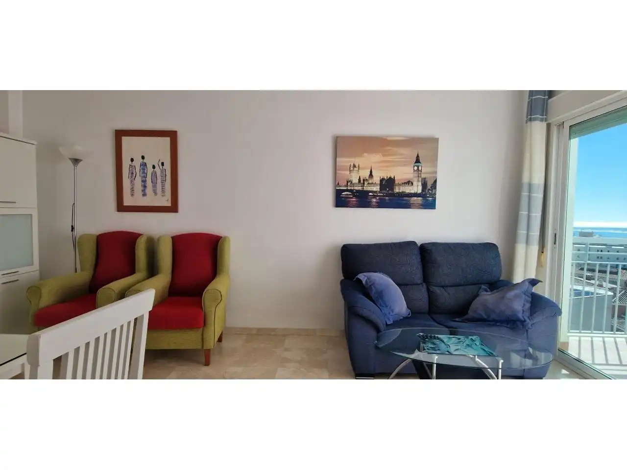 Sala d'estar de Apartament en venda en Benalmádena amb Aire condicionat, Jardí privat i Terrassa