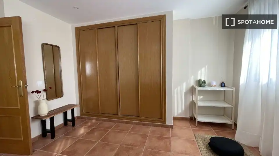 Apartament per a compartir en Daimús amb Aire condicionat, Terrassa i Moblat