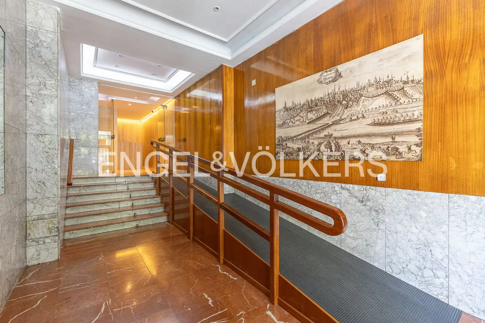 Flat for rent in Madrid  with Air Conditioner and Heating