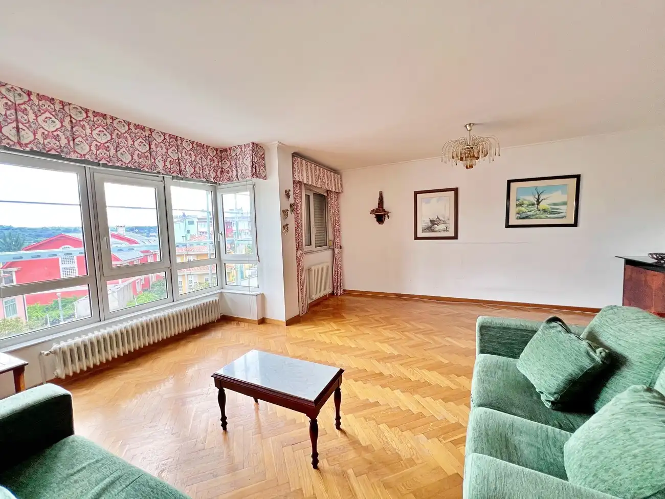 Sala de estar de Dúplex en venta en Lugo con Calefacción, Jardín privado y Parquet