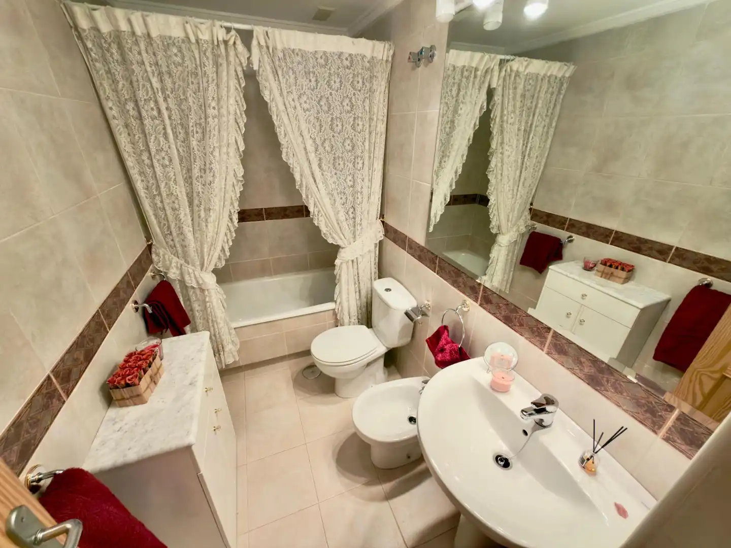 Baño de Casa o chalet en venta en Torrevieja con Jardín privado, Amueblado y Piscina comunitaria