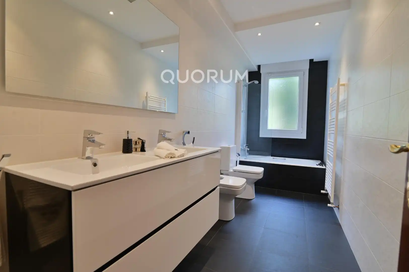 Baño de Casa o chalet en venta en Mungia con Calefacción, Jardín privado y Terraza