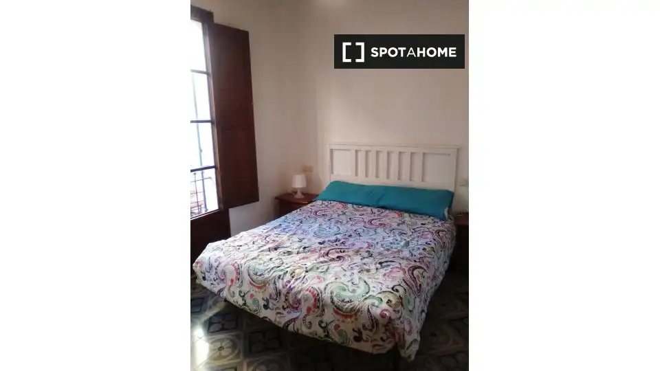 Bedroom of Flat for share in  Palma de Mallorca  with Air Conditioner, Heating and Furnished