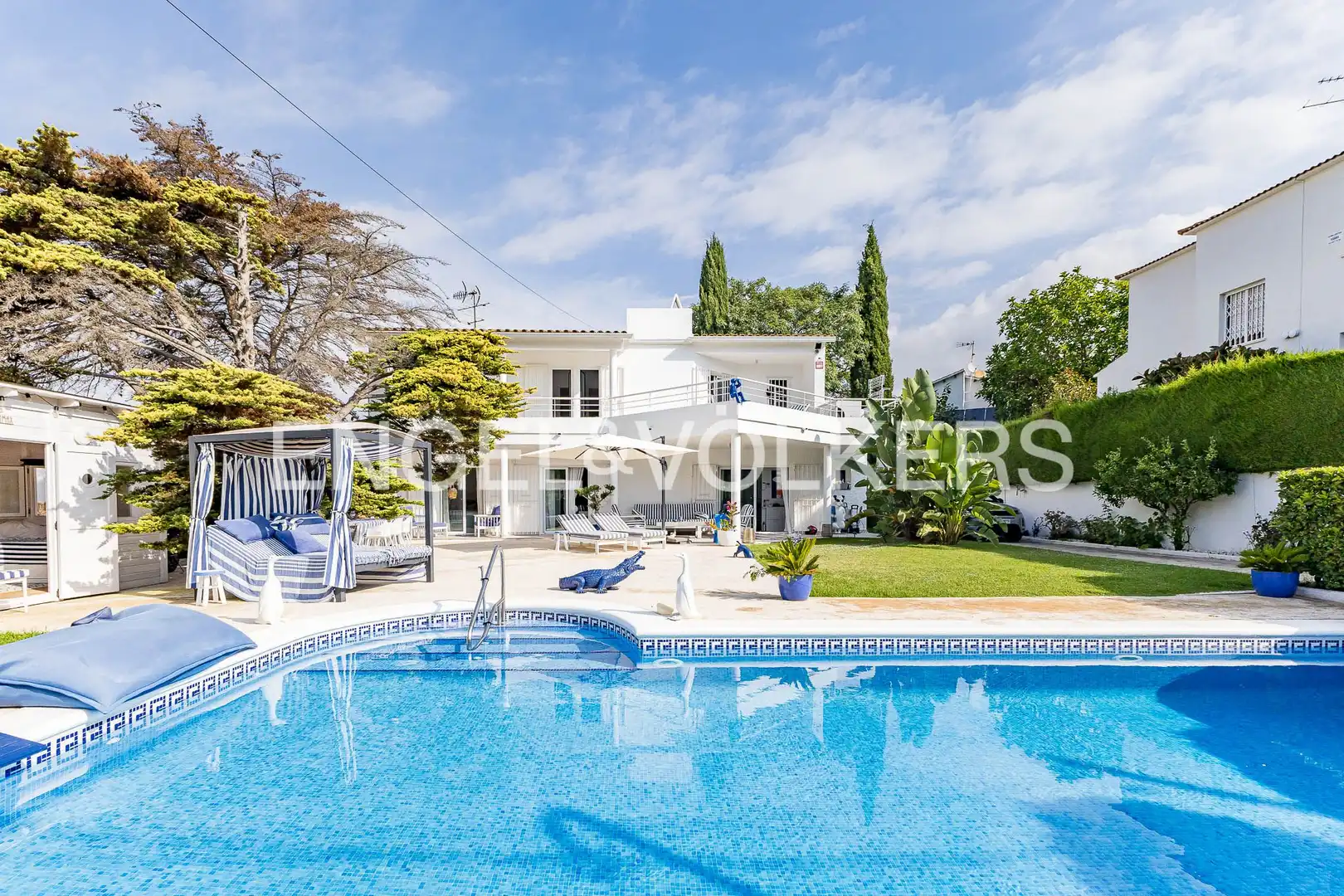 Casa con terraza en venta en Roda de Barà