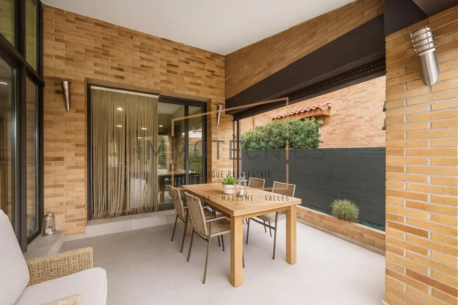 Terrassa de Casa o xalet en venda en Pineda de Mar amb Aire condicionat, Calefacció i Jardí privat