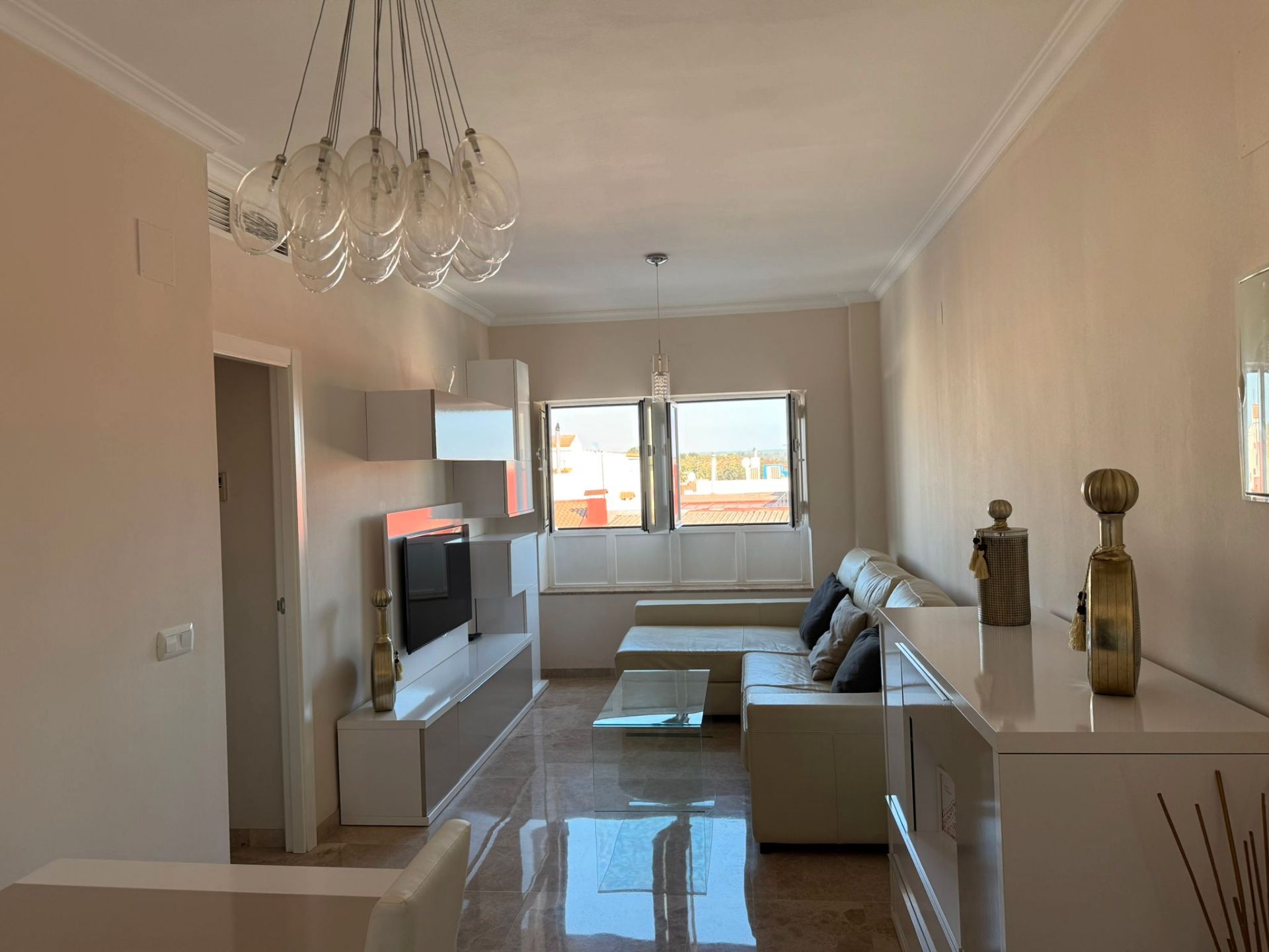 Living room of Flat for sale in Gibraleón  with Air Conditioner, Heating and Storage room