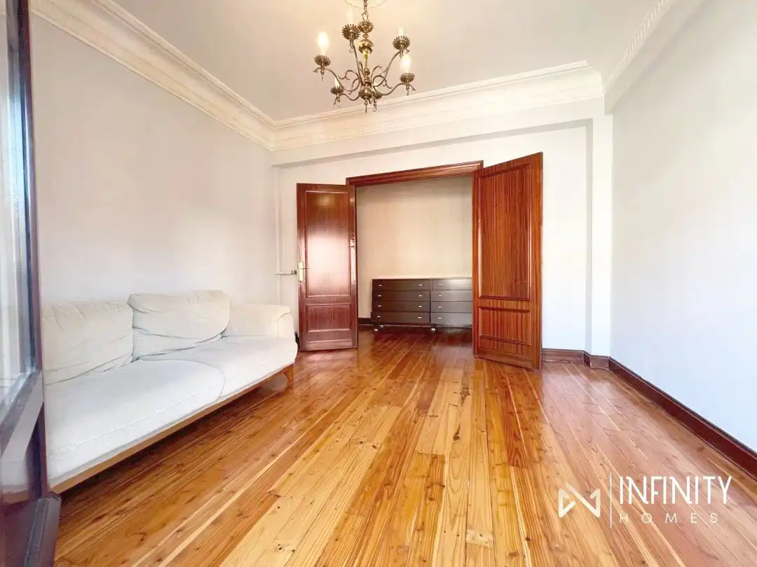 Sala de estar de Piso de alquiler en Bilbao  con Calefacción y Terraza